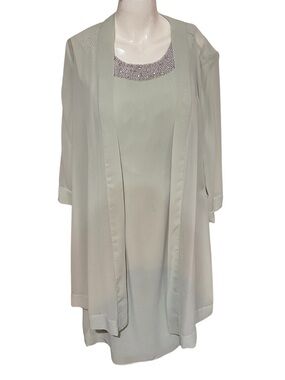 R&M Richards Women’s Two-Piece Embellished Dress with Green Sheer Overlay Size